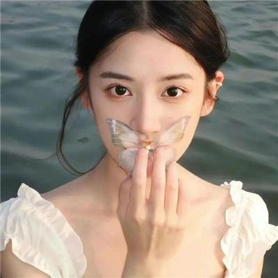 隔窗恋爱：看着你